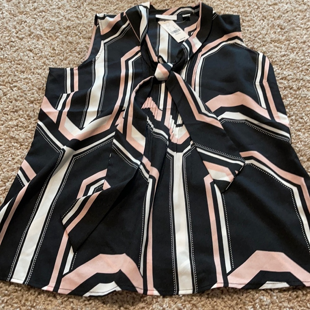 NY&C Sleeveless Top